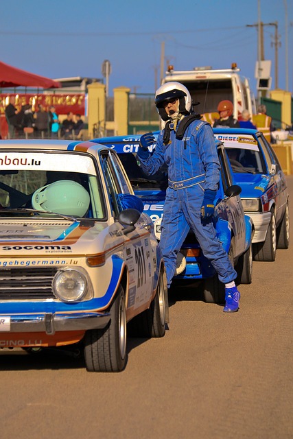 仅体现在比 仅体现在比